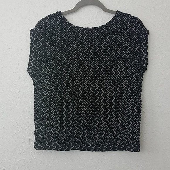 postmark Anthro Medium blouse black white cropped - Picture 6 of 7